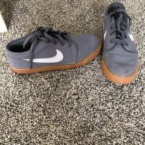 Men’s Nike Stefan Janowski shoes